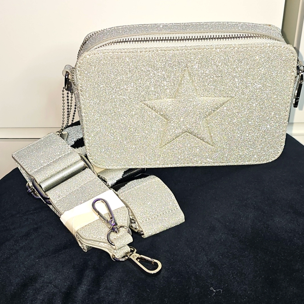 Clutch purse